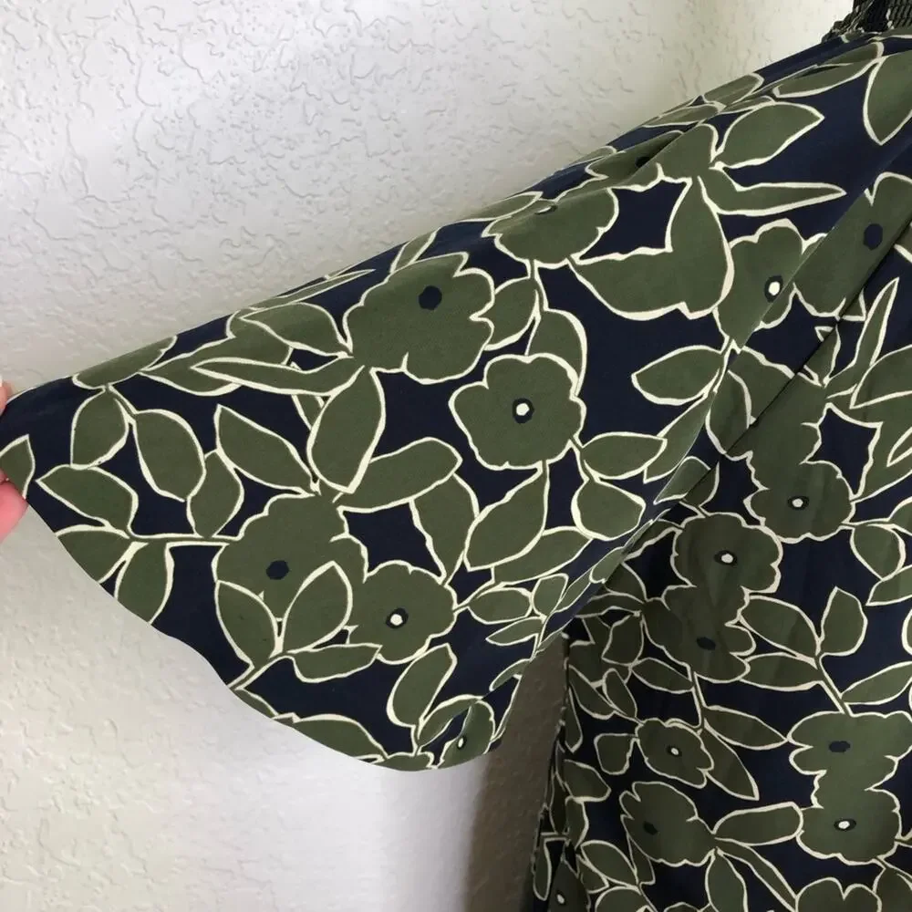 Banana Republic olive green navy blue floral v neck shift dress size 6